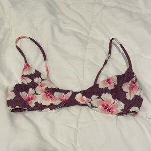 Benoa Shea Top in Lani